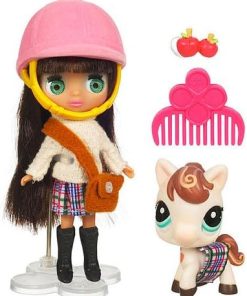 LITTLEST PET SHOP Blythe and Pet – Playfully Plaid 2