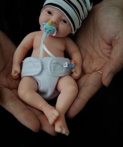 Reborn Baby Doll 7 Inch Silicone Doll Girl Mini Realistic Newborn Baby Dolls Silicone Full Body Stress Relief Hand Made (1 Doll+2 Sets Clothes)