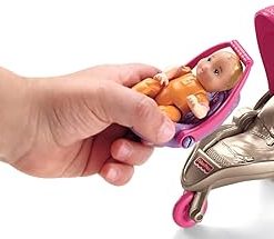 Fisher-Price Loving Family Everything for Baby 2