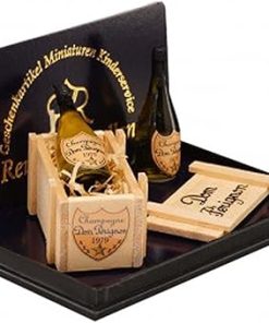 Melody Jane Dolls Houses Dollhouse Two Champagne Bottles & Box Reutter Kitchen Pub Shop Accessory 1:12 2