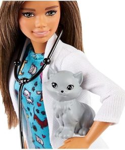 Barbie Pet Vet Brunette Doll with Career Pet-Print Dress, Medical Coat, Shoes and Kitty Patient for Ages 3 and Up ​, Multi 2