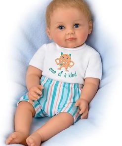 Ashton-Drake One-of-A-Kind Cody Baby Doll by Ping Lau, 18 inches, RealTouch Vinyl, Magnetic Pacifier 2