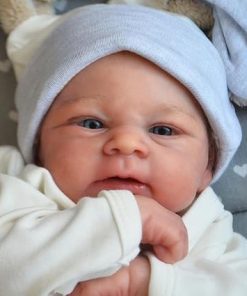 Zero Pam Realistic Reborn Baby Dolls 17 Inch Soft Newborn Baby Dolls Posable Cloth Body Life Like Babies Doll That Look Real with Accessories As Presents for Kids Over 3 Years