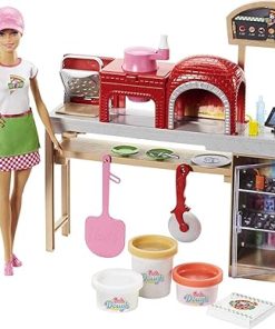 BarbieCareers Playset, Blonde Pizza Chef Doll with Toy Oven & Counter with Sliding Conveyer Belt, Molds, 3 Dough Colors & Accessories