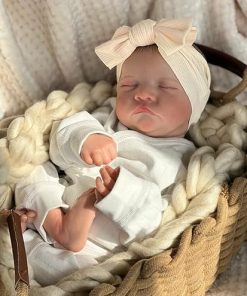 Zero Pam Real Looking Reborn Girl Dolls Full Body Silicone Baby Doll Lifelike Newborn Baby Doll Eyes Closed Realistic Sleeping Girl Doll Waterproof Anatomically Correct