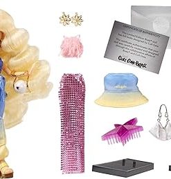 Bratz x Cult Gaia Special Edition Designer Cloe Fashion Doll with 2 Outfits 2