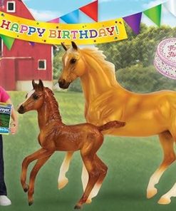 Breyer Freedom Series (Classics) Birthday at The Barn | Horse Activity Set | 5 Piece Set | 1:12 Scale | Model #62301 2