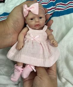 Mini Silicone Baby 7 Inch, Soft Realistic Reborn Doll，Silicone Full Body Baby Girl, My Mini Baby for Kids Gift（7inch Girl）