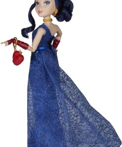 Disney Descendants Royal Yacht Ball Evie Isle of the Lost 2