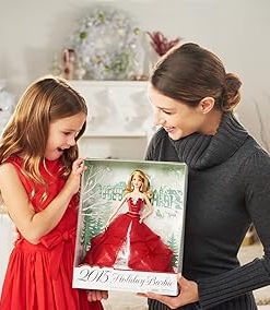Barbie Collector 2015 Holiday Doll, Blonde 2