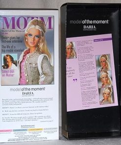 Barbie Fall 2005 Model of The Moment, Daria Shopping Queen Doll – Gold Label, Collector (1 Each) 2