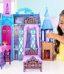 Mattel Disney Frozen Doll House, Arendelle Castle Featuring Elsa Fashion Doll, 4 Play Areas with 15 Furniture & Accessories, 2+ ft Tall 2