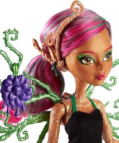 MONSTER HIGH GARDEN GHOULS TREESA THORNWILLOW DOLL 2