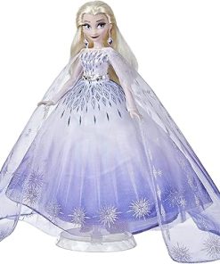 Disney Princess Style Series Holiday Elsa Doll, Fashion Doll Accessories, Collector Toy for Kids 6 and Up, White